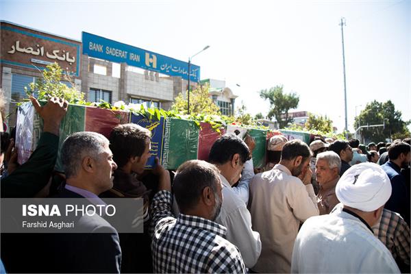 تشییع پیکر شهدای گمنام در میانراهان و گناباد و نیشابور 30