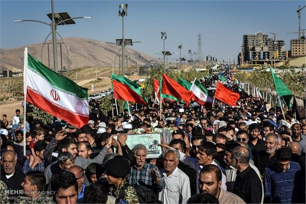 تشییع پیکر شهید گمنام در پارک کوهستانی دراک شیراز 6