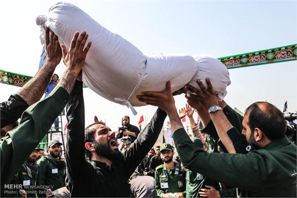 مراسم تشییع پیکر دو شهید گمنام در دانشکده شهید مطهری بسیج 24