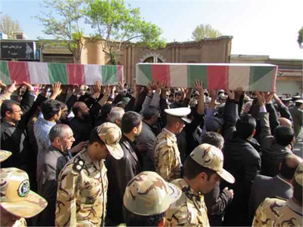 تشییع و خاکسپاری در دانشگاه آزاد کردستان