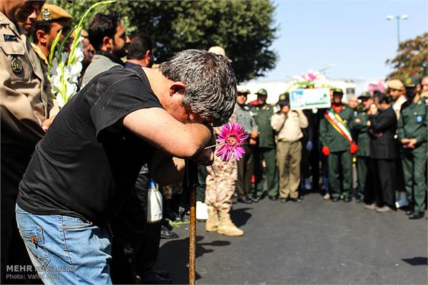 مراسم تشییع شهدای گمنام در تبریز 8