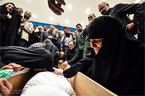 دیدار خانواده شهید طبائی با فرزندشان بعد از 33 سال 14