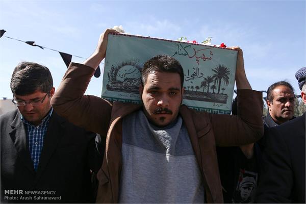 مراسم تشییع و خاکسپاری دو شهید گمنام در محلات 11