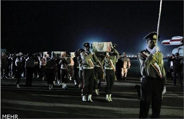 تشییع شهدا در حرم رضوی