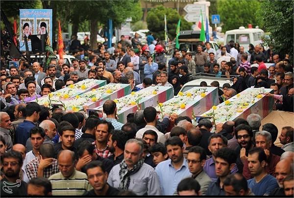 تشییع و خاکسپاری 5 شهید گمنام در استان اصفهان 6