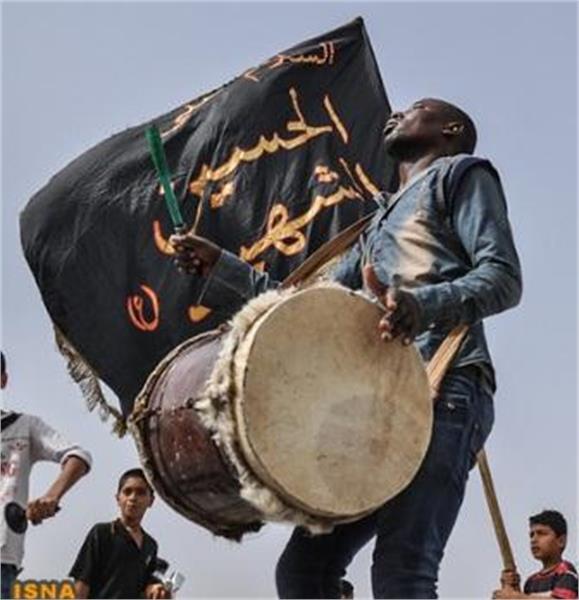 تشییع و خاکسپاری شهدای گمنام در دانشگاه آزاد آبادان