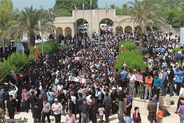 تشییع و خاکسپاری شهدای گمنام دانشگاه خلیج فارس بوشهر-27/2/89