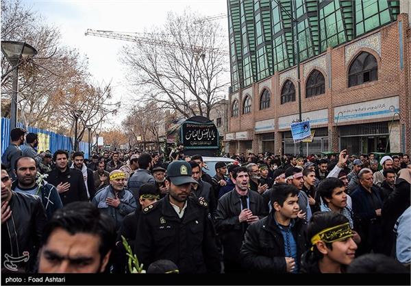 تشییع پیکر مطهر شهید گمنام در تهران 8