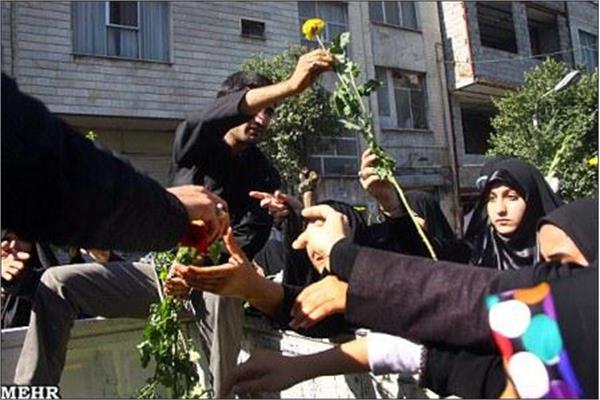 مراسم تشییع وخاکسپاری در دانشکده فنی دخترانه شریعتی