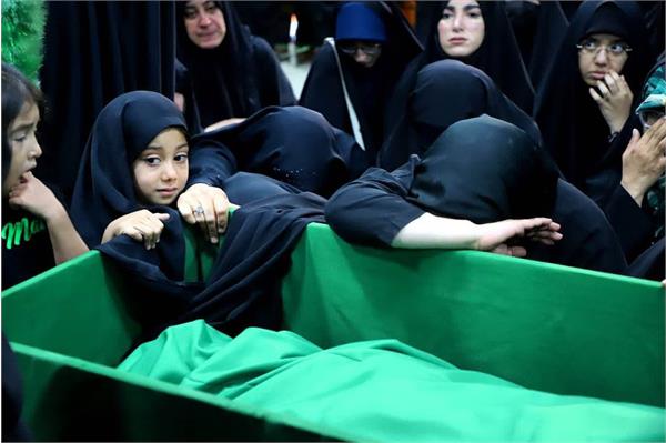 وداع با پیکر مطهر شهیدالقدس لشکر فاطمیون روح‌الله نوری - 15 خرداد 1403 6