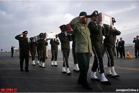 تشییع و خاکسپاری دو شهید گمنام در دانشگاه آزاد اسلامی تبریز