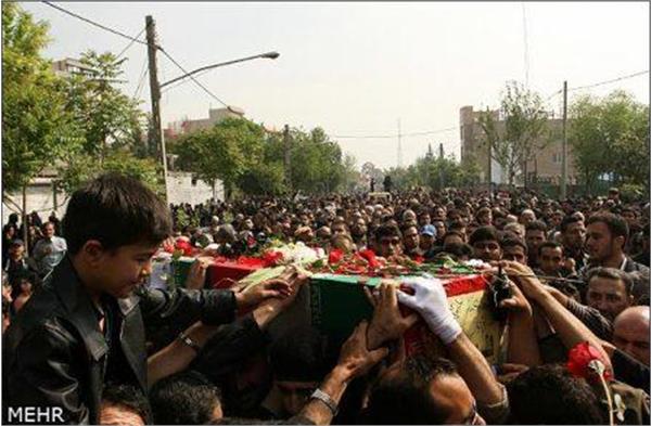 تشییع و خاکسپاری شهدای گمنام در شهرک کیانشهر تهران