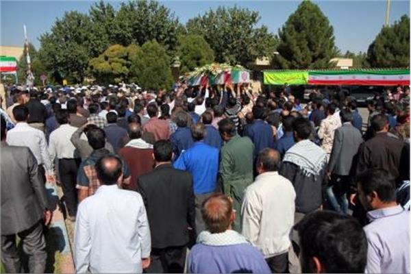 تشییع و خاکسپاری دو شهید گمنام در صنایع هواپیماسازی ایران(هسا) اصفهان