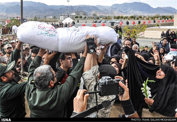 تشییع دو شهید گمنام در بیرجند 11