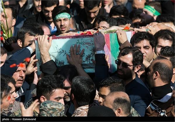 تشییع پیکر دو شهید گمنام در دانشگاه علوم پزشکی بقیه الله 28