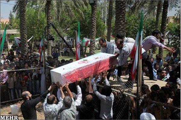 تشییع پیکر شهدای گمنام در اهواز