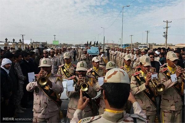 تشییع و تدفین پیکر ۲ شهید گمنام در دانشگاه آزاد اسلامی واحد زابل 2