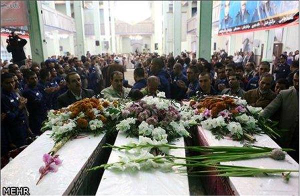 مراسم معنوی دعای ندبه در جوار شهدای نیروی هوایی ارتش