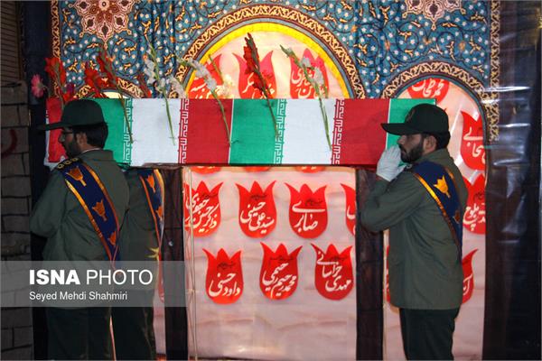 تشییع پیکر شهدای دفاع مقدس در کشور 47