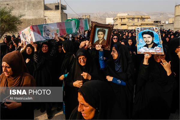 تشییع پیکر مطهر شهیدان قائدی و اسدپور در لامرد - شیراز 6