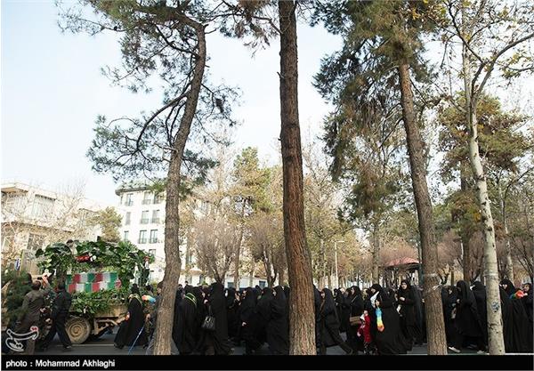 تشییع پیکر ۸ شهید گمنام دفاع مقدس در تهران  19