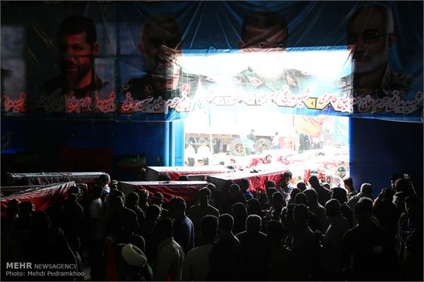 ورود پیکر ۱۳۵ شهید دوران دفاع مقدس از مرز آبی اروند 24