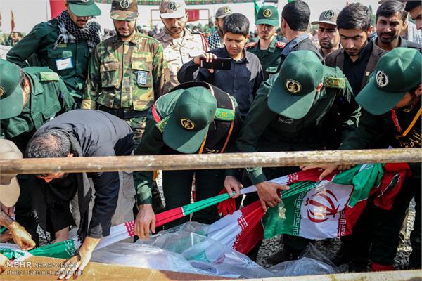 مراسم تشییع پیکر دو شهید گمنام در دانشکده شهید مطهری بسیج 27