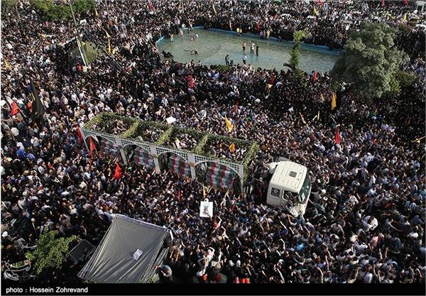 آئین تشییع 270 شهید دفاع مقدس در تهران(2) 8