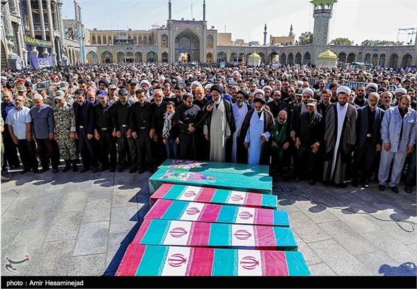 تشییع پیکر ۶ شهید گمنام و ۲ شهید مدافع حرم - قم 3