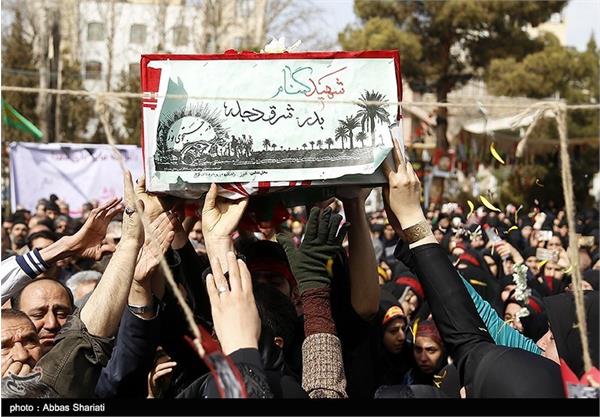 تشییع و تدفین شهید گمنام ۱۹ ساله در کرج 14