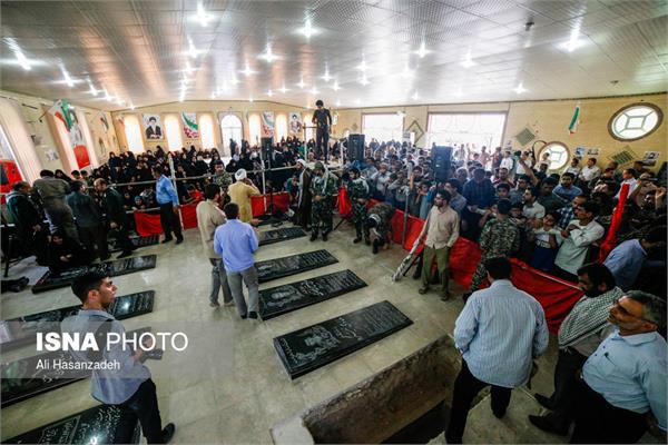 تشییع پیکر مطهر شهیدان قائدی و اسدپور در لامرد - شیراز 9