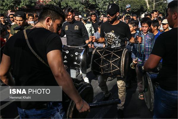 تشییع پیکر دو شهید گمنام در بوستان شقایق - خانی‌آباد تهران 10