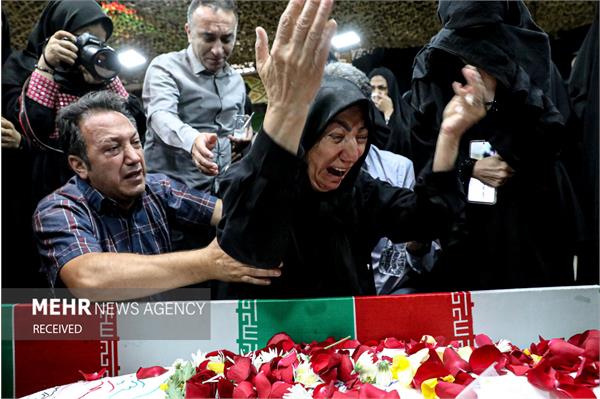 وداع با پیکر مطهر شهید تازه شناسایی شده سید محسن غریبیان - 29 مرداد 1403 11