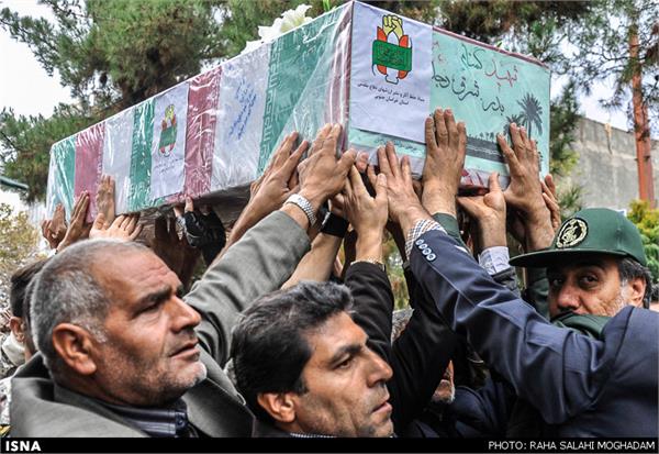 تشییع دو شهید گمنام در بیرجند 2