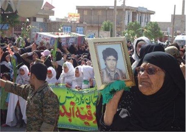 تشییع و خاکسپاری شهدای گمنام درآبدان