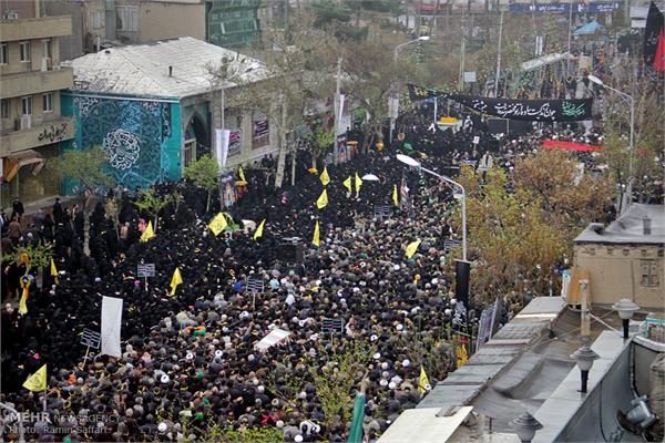 تشییع پیکر یازده شهید دفاع مقدس در مشهد 15