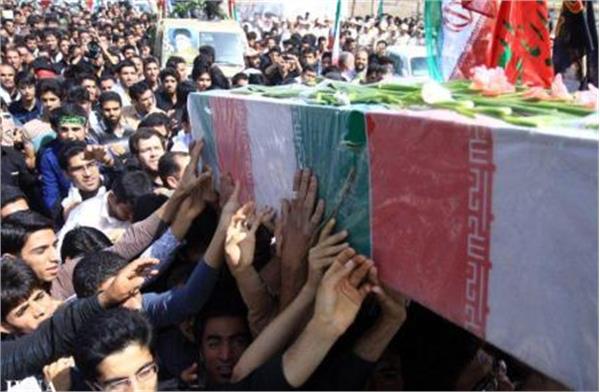 تشییع و خاکسپاری شهیدگمنام در دانشگاه علوم پزشکی کرمان