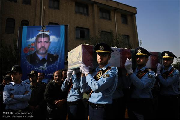 مراسم تشییع پیکر دو شهید گمنام در شهرک آسمان 3