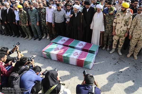 مراسم تشییع و تدفین دو شهید گمنام در اهواز 15