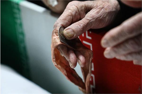 وداع با پیکر مطهر طلبه پاسدار شهید سید کمال خالقی - 2 دی 1402 9