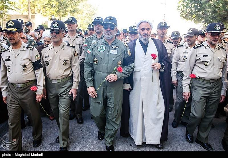 مراسم تشییع پیکر شهید گمنام در ستاد هوانیروز 1