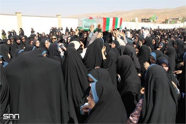 تشییع و خاکسپاری شهدای گمنام دانشگاه آزاد شیراز_11/7/89