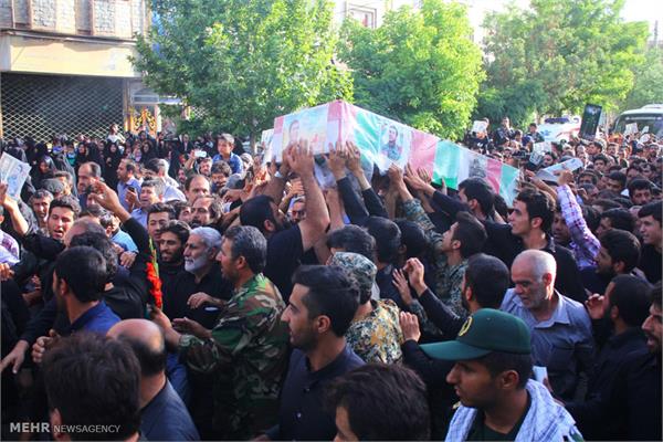 تشییع پیکر شهید تازه تفحص شده علی محمد رضایی 10