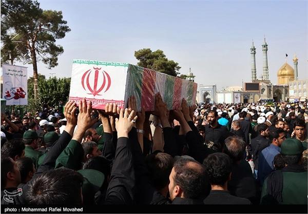 تشییع پیکر ۶ شهید گمنام و ۲ شهید مدافع حرم - قم 13
