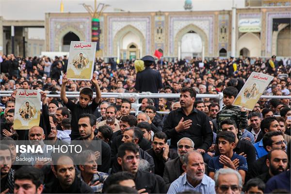 مراسم وداع با پیکر مطهر شهید محسن حججی - حرم مطهر رضوی 6