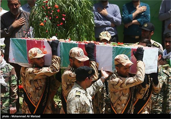 تشییع شهید گمنام در سازمان صنایع هوایی 11