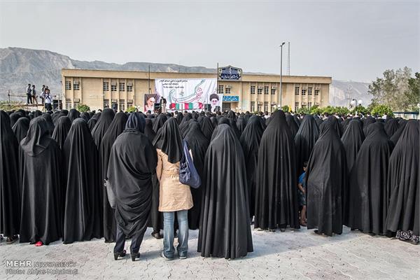 مراسم تشییع و تدفین دو شهید گمنام در لامرد 18