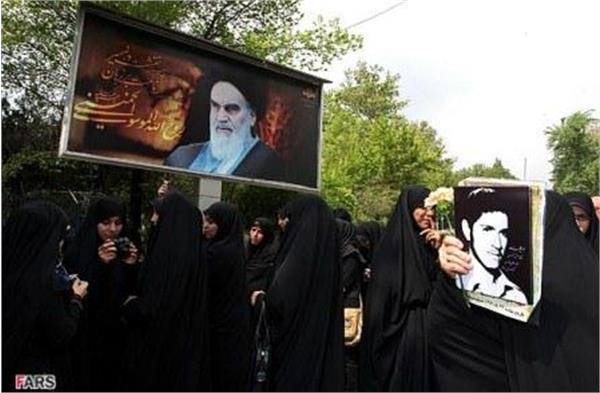 تشییع و خاکسپاری در دانشگاه علوم پزشکی دانشگاه بهشتی