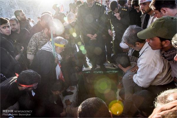 تشییع پیکر شهید گمنام در پارک کوهستانی دراک شیراز 28