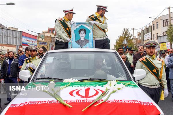 تشییع پیکر دو شهید تازه تفحص شده نیروی انتظامی 5